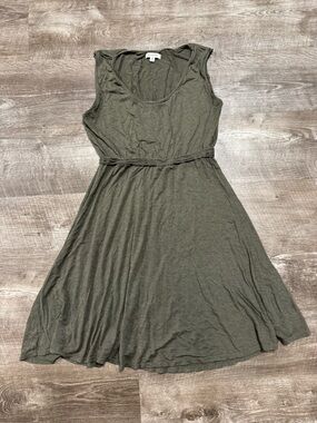 Max Studio Sleeveless Green Dress Size Medium